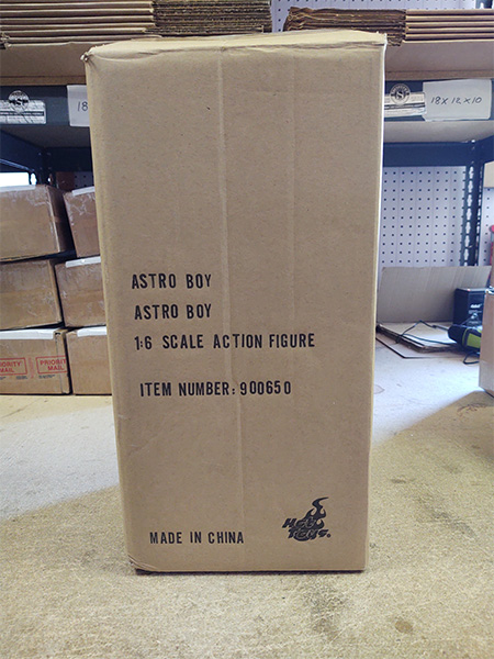 Hot Toys MMS109 Astro Boy Sixth Scale Collectible Figure
